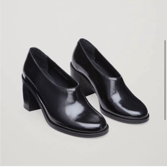 ✨COS✨Round Toe Chunky Patent Heels - Picture 4 of 7